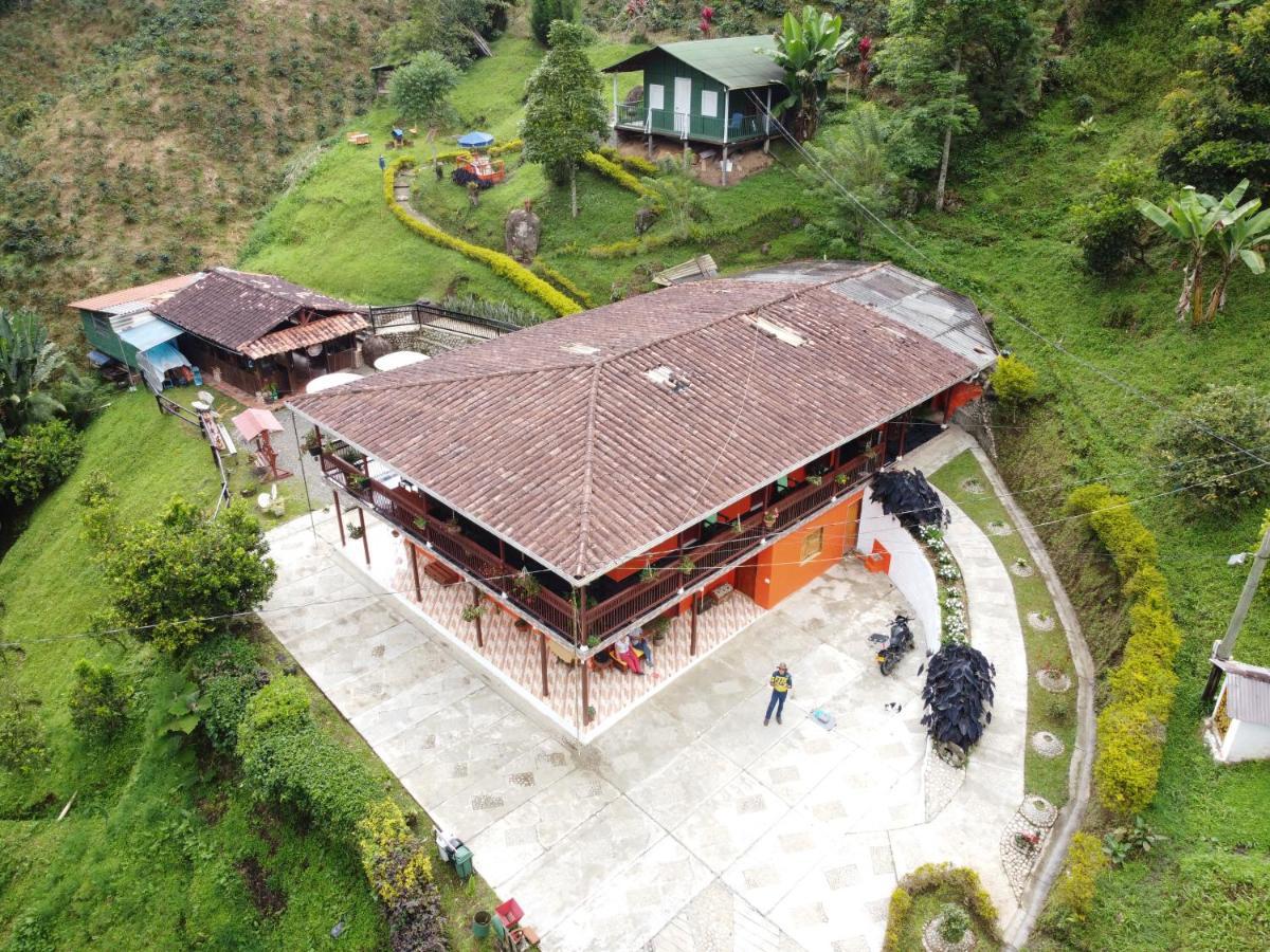 Hotel Orillas Del Pizano 贾丁 外观 照片