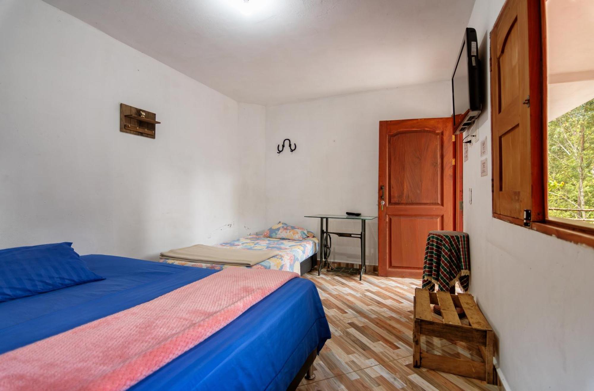 Hotel Orillas Del Pizano 贾丁 外观 照片