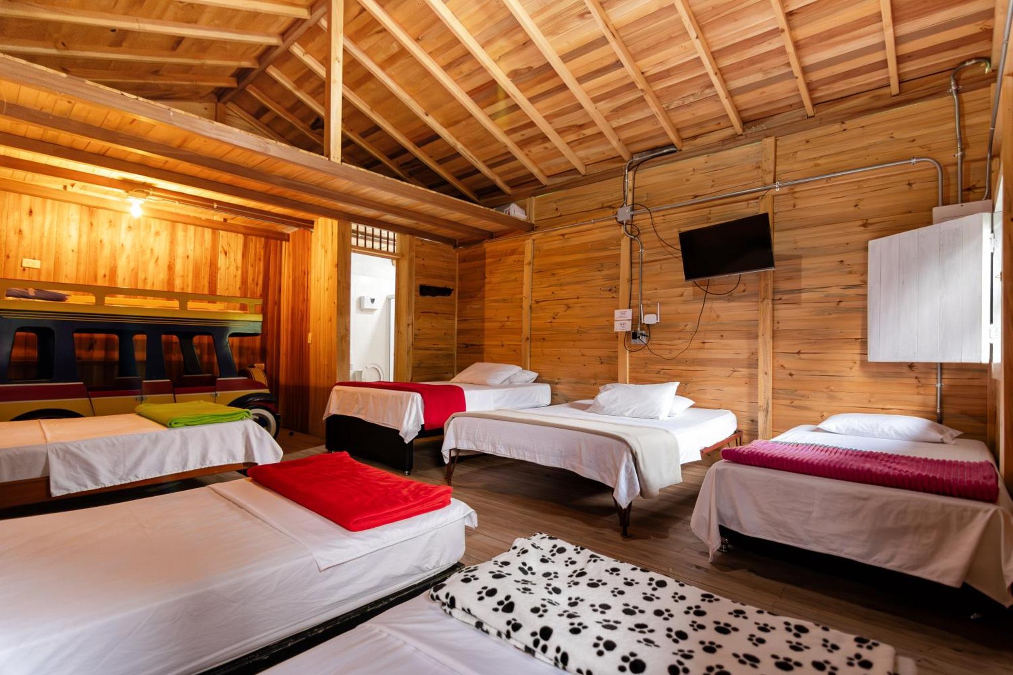 Hotel Orillas Del Pizano 贾丁 外观 照片
