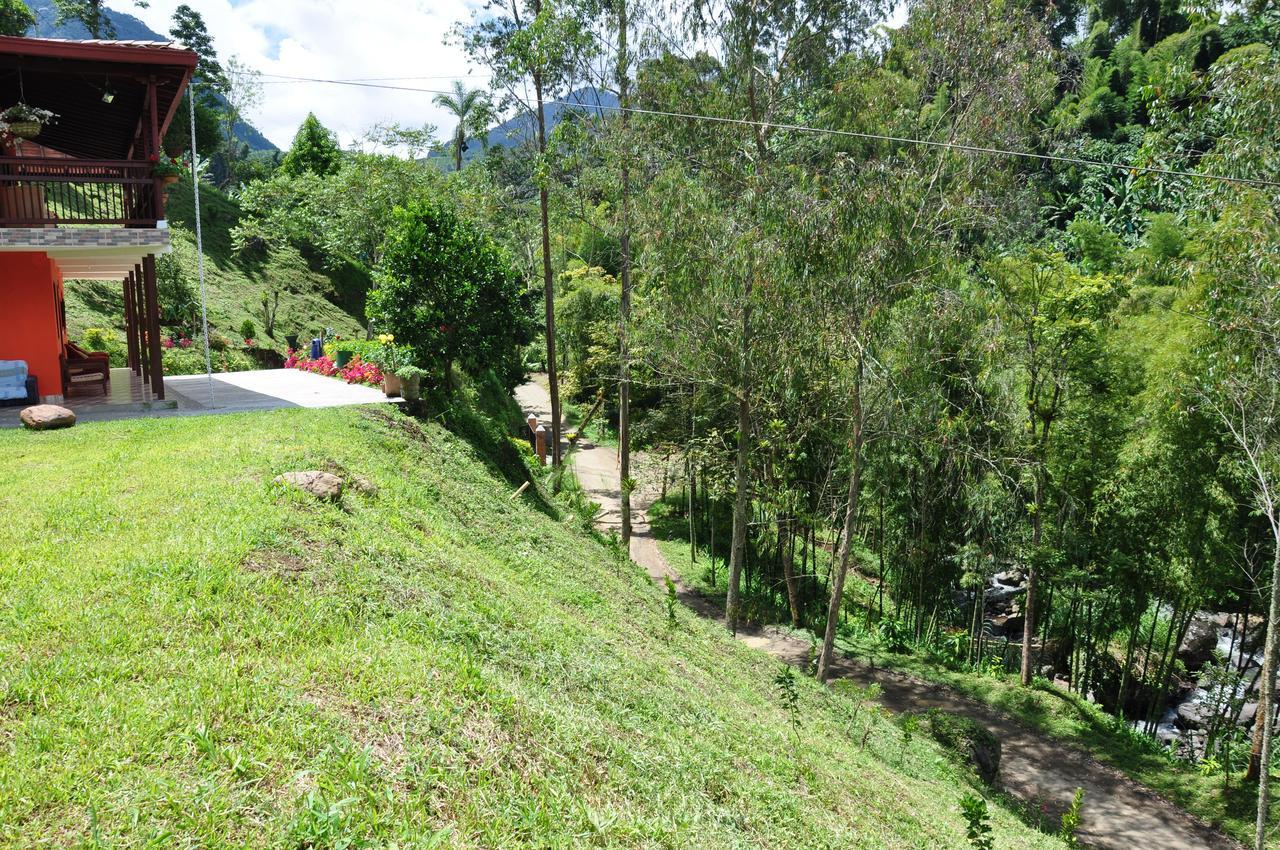Hotel Orillas Del Pizano 贾丁 外观 照片